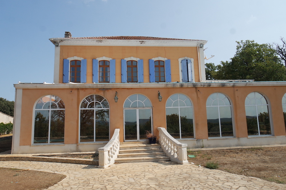 vente Grand Domaine dans le Var avec Bastide et Maison secondaire sur